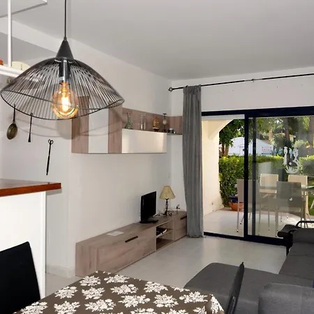 Apartmán Apartment In Pals With Terrace