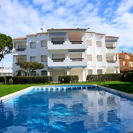 Apartment In Pals With Terrace *