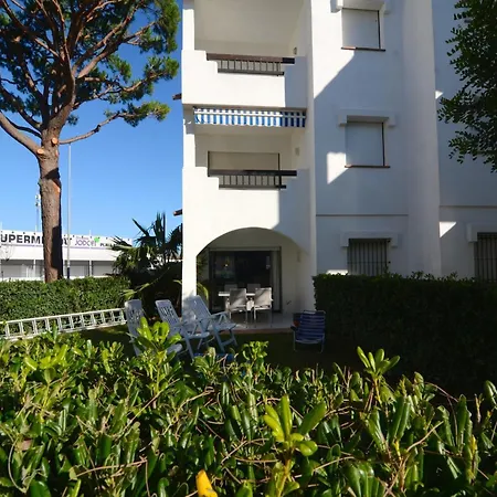Apartment In Pals With Terrace Apartmán *